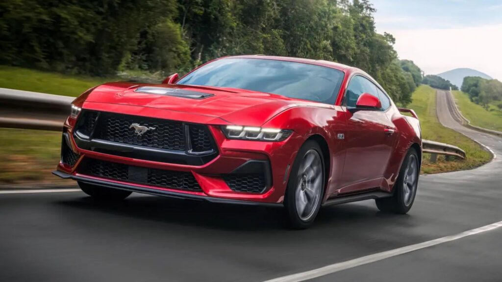 Dianteira do Ford Mustang GT Performance 2025