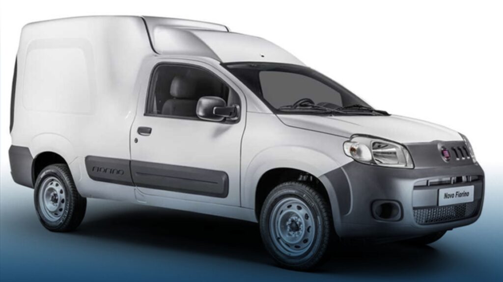 Fiat Fiorino 2025 na diagonal