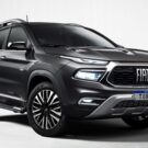 Fiat Toro 2025 Preto em fundo branco.