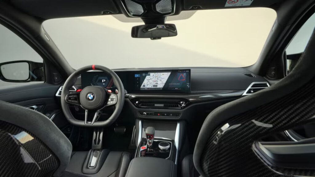 Interna do BMW M3 Competition 2025
