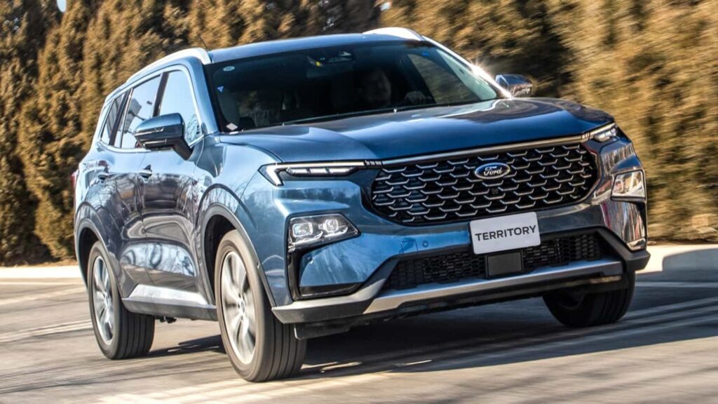 Territory 2025 azul na estrada