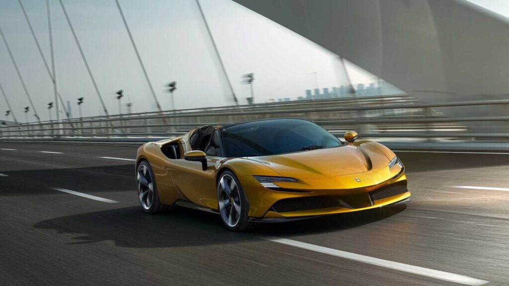 Ferrari SF90 2025.