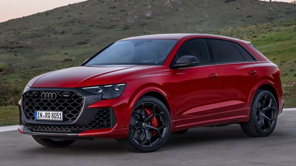 Audi Q8 2025 vermelho.