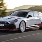 Audi RS6 Avant 2025 na estrada