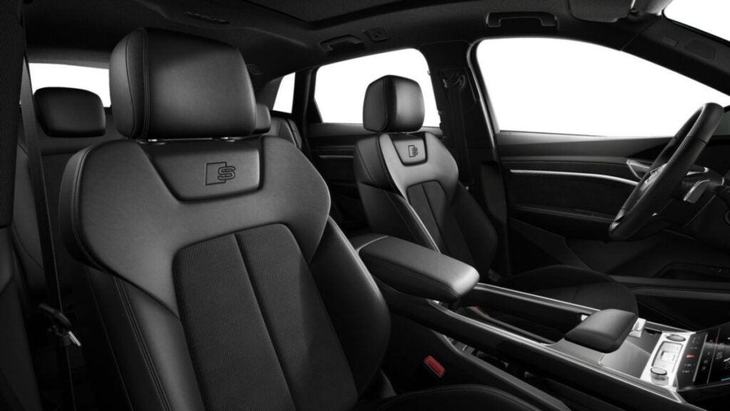 Bancos do Audi Q8 E-tron 2025