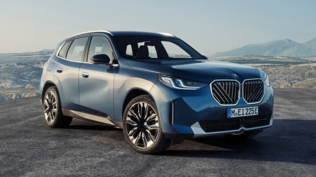 BMW X3 2025 na diagonal