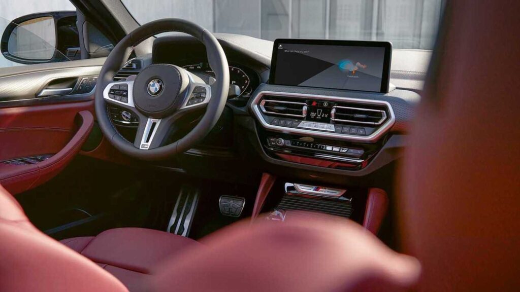 Interna do BMW X4 2025