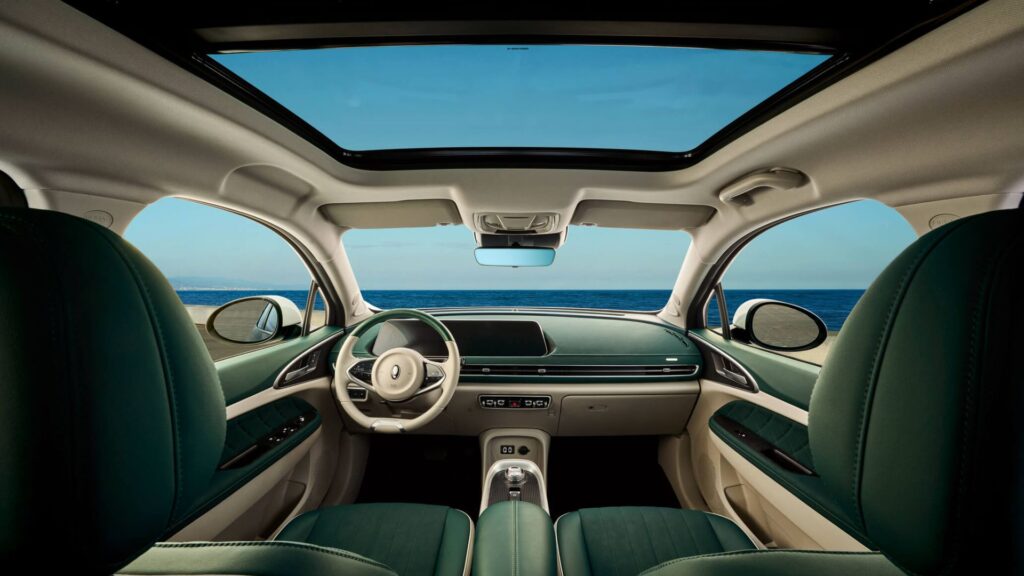 Interna do GWM Ora 03 2025