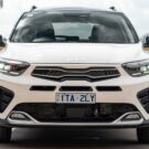 Dianteira do Kia Stonic 2025.