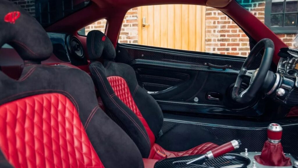 Bancos do Nero One Off