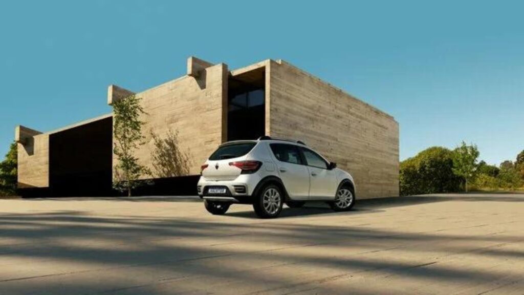 Traseira do Renault Stepway CVT