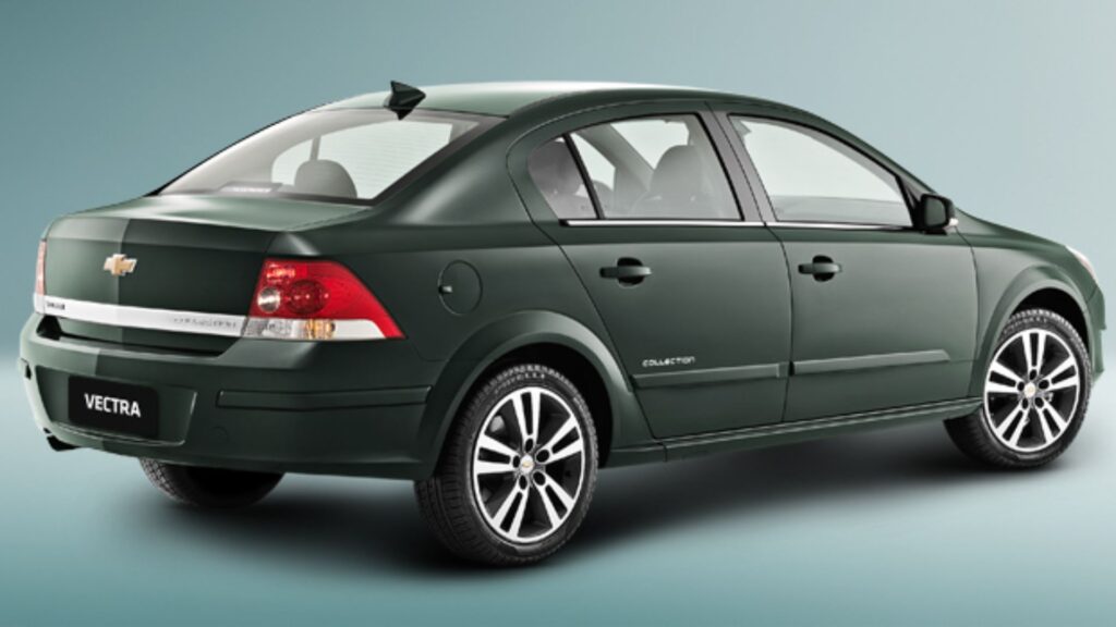 Traseira Vectra Collections verde.