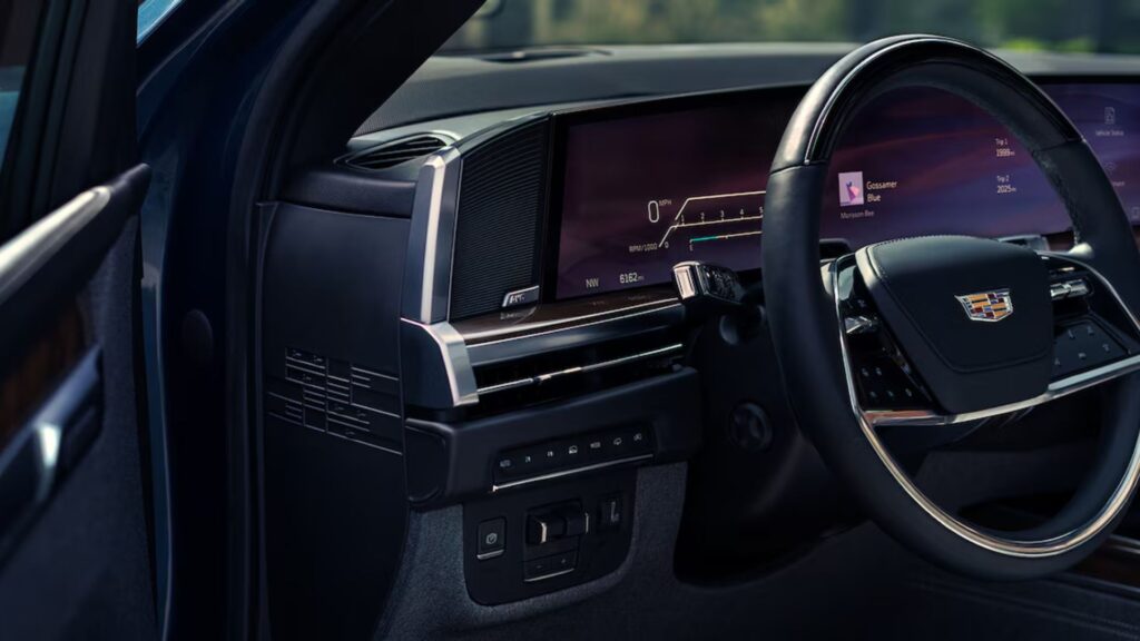 Painel do Cadillac Escalade 2025.