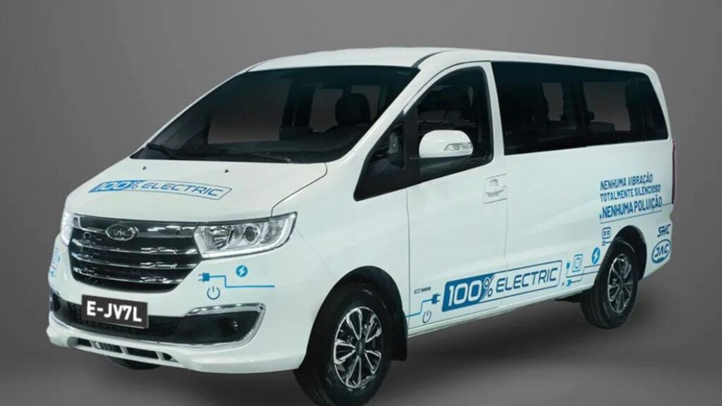 Lateral do Jac E-JV7L 2025.