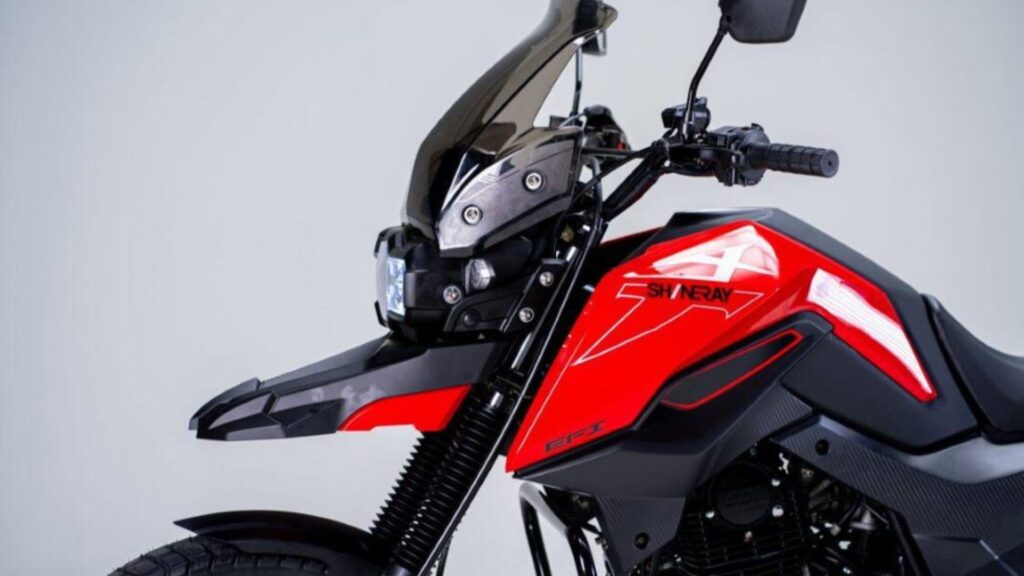 Farol da Shineray SHI 175s EFI 2025.