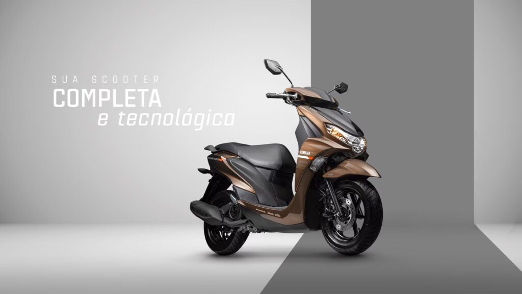 Yamaha Fluo ABS 2025 parada.