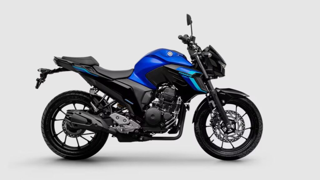 Yamaha FZ25 2025 azul.