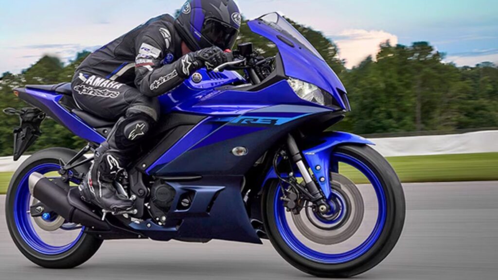 Yamaha R3 2025 azul.