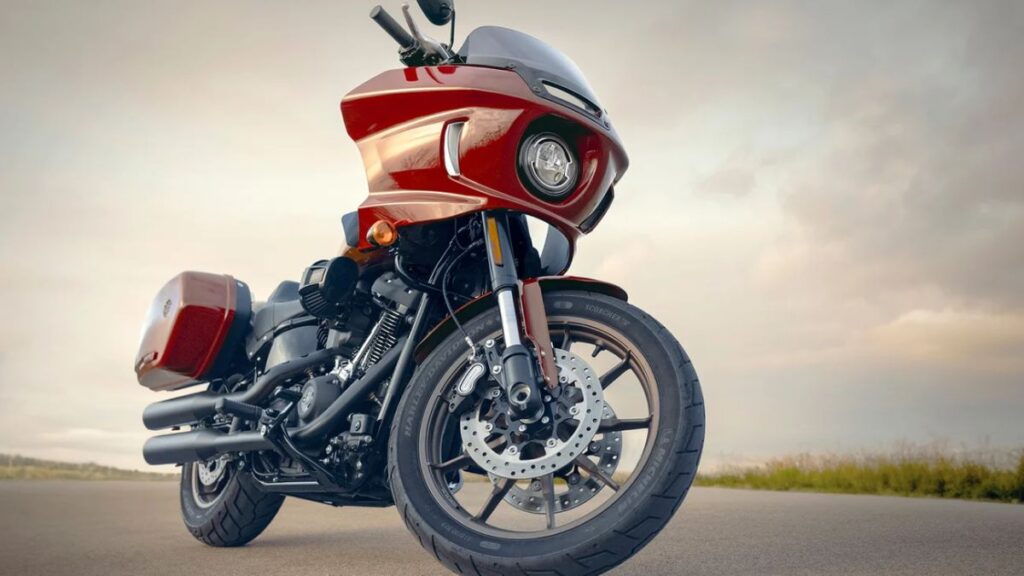 Dianteira da Harley-Davidson Low Rider S 2025.