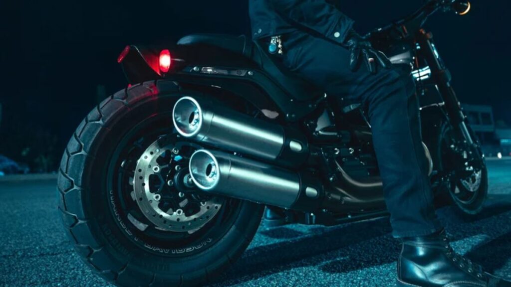 Escapamento da Harley-Davidson Fat Bob 114 2025.