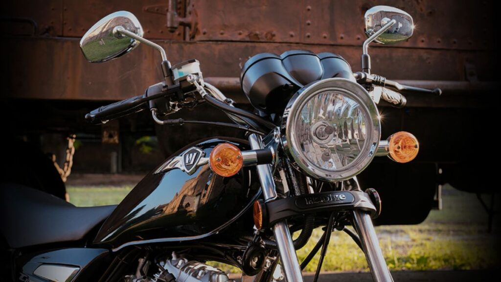 Farol dianteiro da Haojue Chopper Road 150 2025.