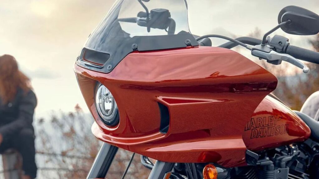 Dianteira da Harley-Davidson Low Rider S 2025.