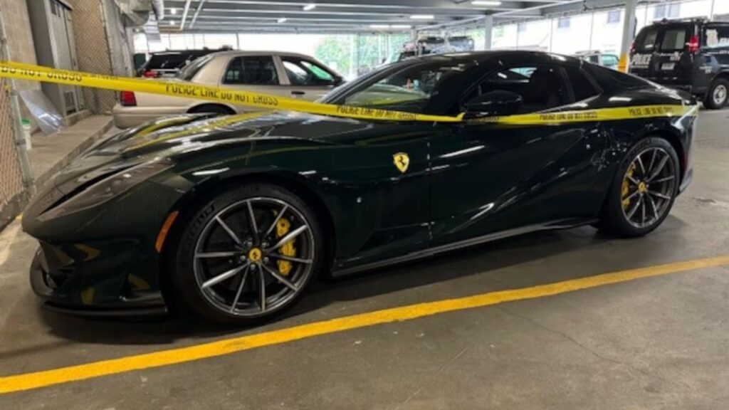 Ferrari recuperada.