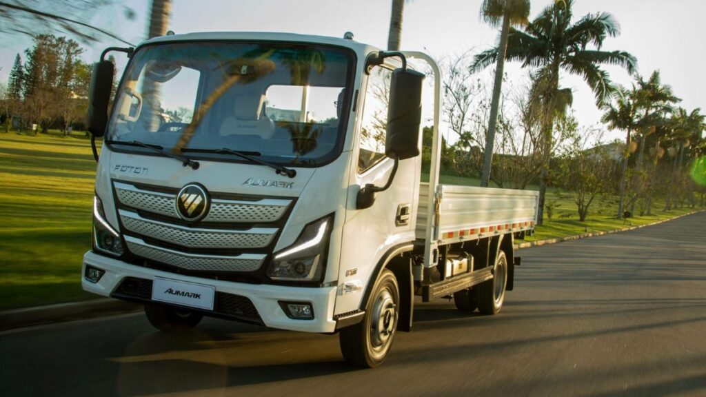 Foton Aumark S 315 2025 em movimento.