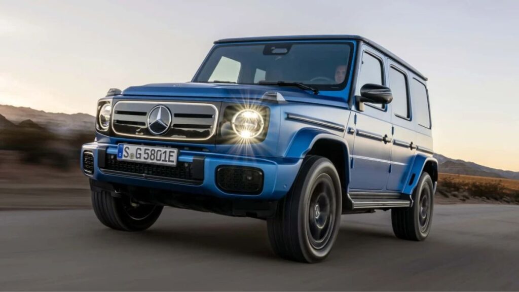 Mercedes-Benz Classe G 2025 em movimento.