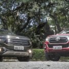 Picapes: Fiat Toro e Toyota Hilux.