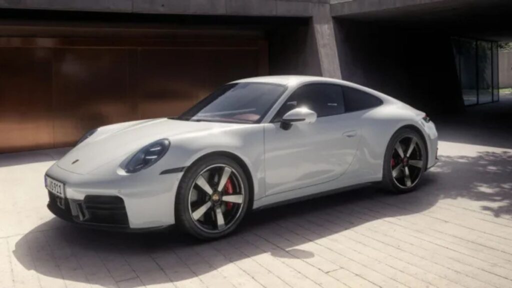 Lateral do Porsche 911 Carrera S.