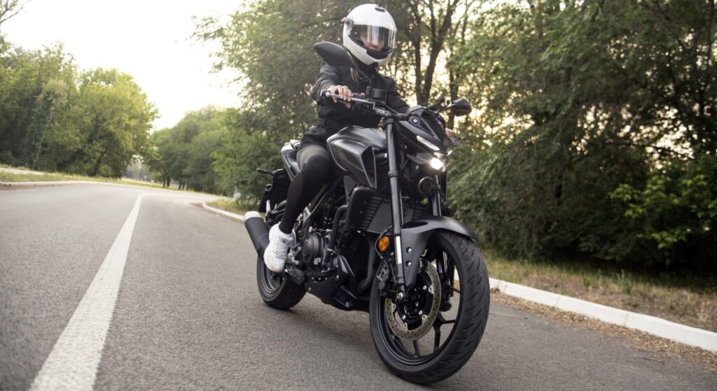 Moto em velocidade.