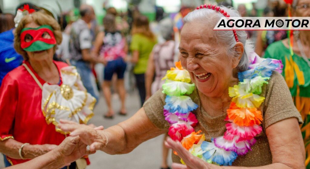 Idosos no Carnaval.