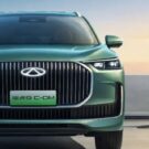 Chery Tiggo 9 2025 parado de frente.