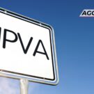 Placa branco escrito IPVA.