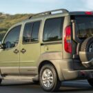 fiat doblo verde musgo