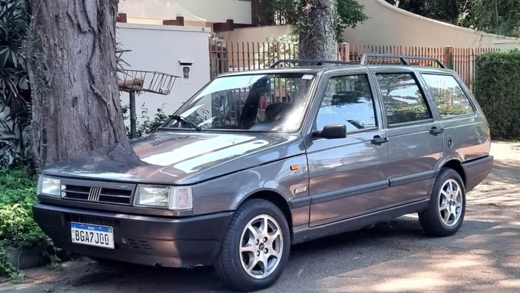fiat elba cinza