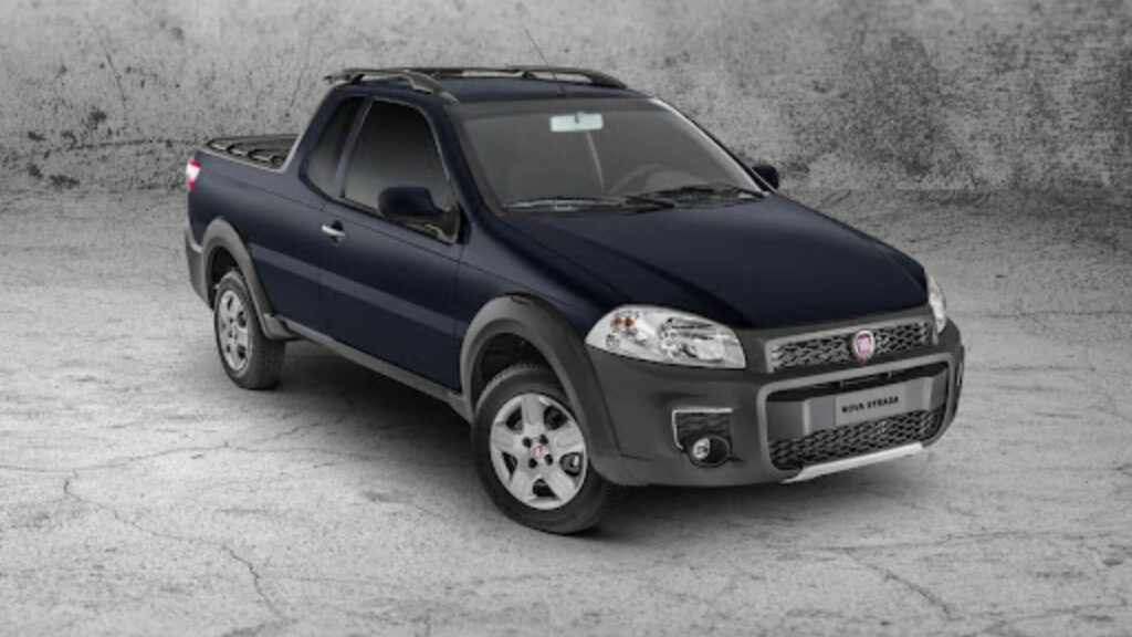 fiat strada azul