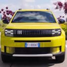 frente novo fiat uno amarelo