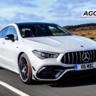 Mercedes-Benz CLA45 AMG 2021 branco em movimento.