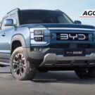 BYD Shark azul parado na diagonal.