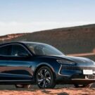 Lateral do Seres 5 preto.