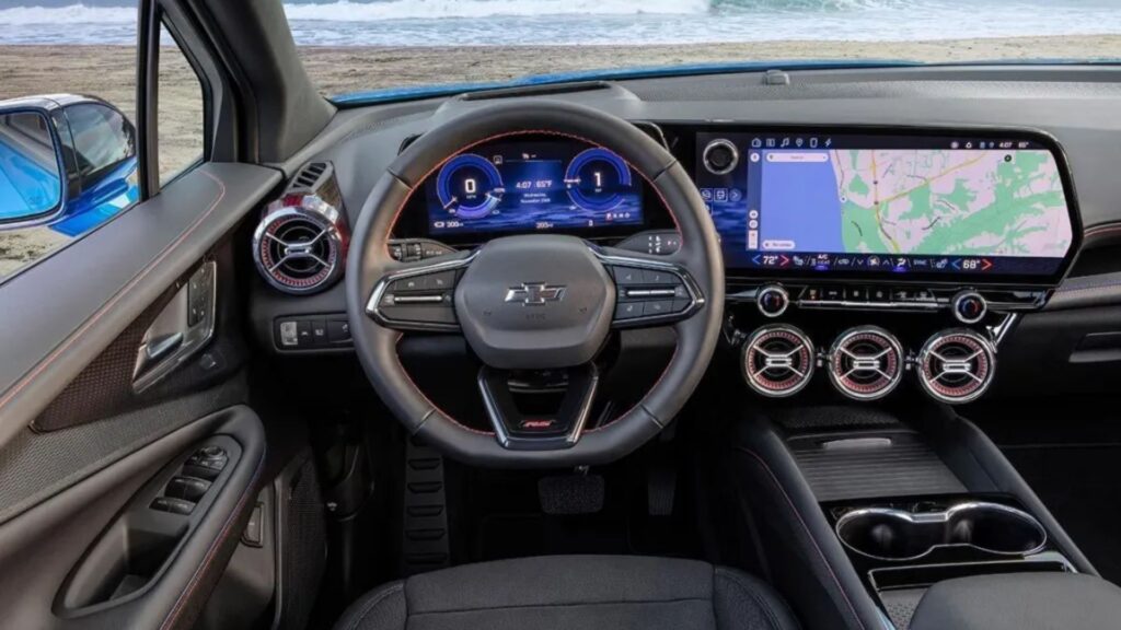 Interior do Chevrolet Blazer EV.