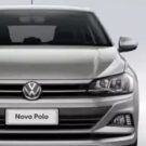 Frente do Polo cinza.