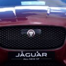 Jaguar vai perder clientes com decisão ousada.