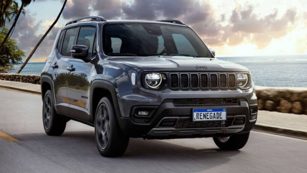 Jeep Renegade preto é vitima de clonagem.
