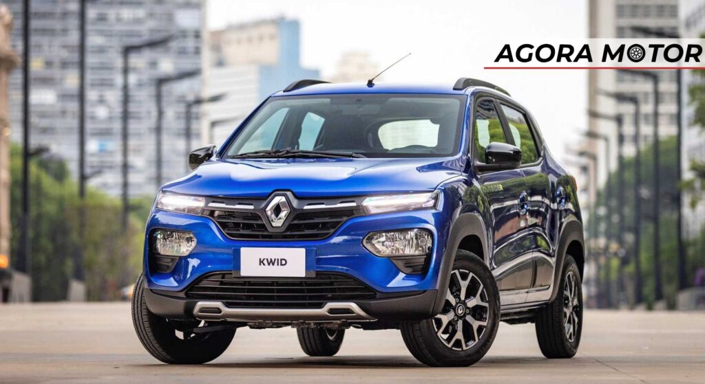 Kwid Outsider azul parado de frente.