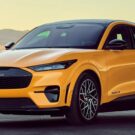 Ford e Polestar dão descontos para donos de Teslas trocarem de carro.