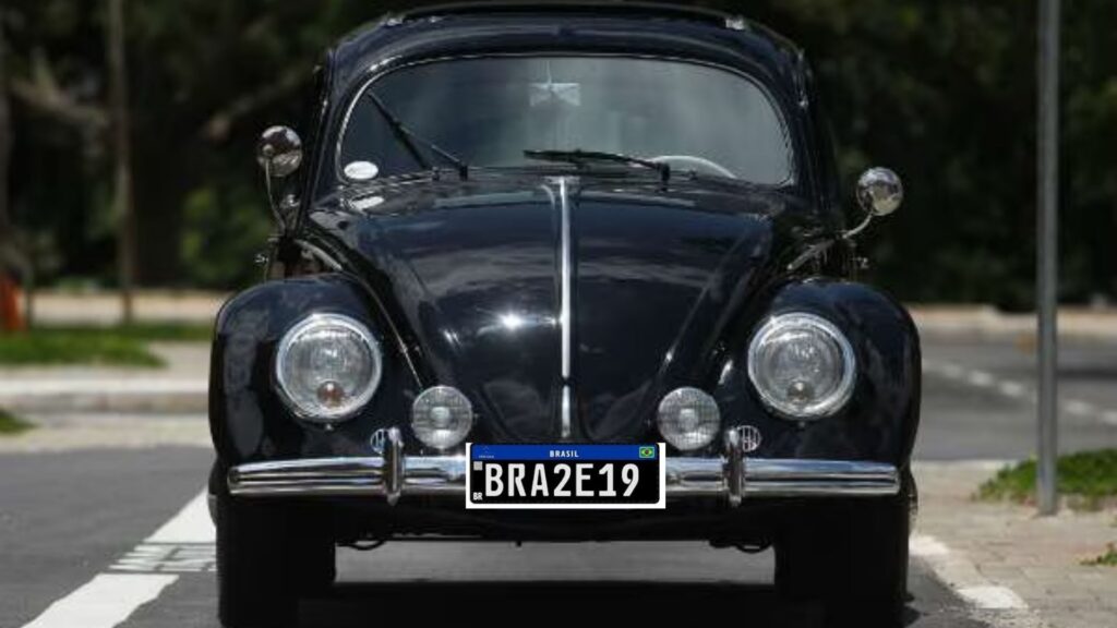 Carro antigo não paga ipva.
