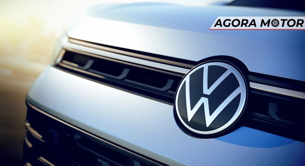 Volkswagen Tera prata parado de frente.